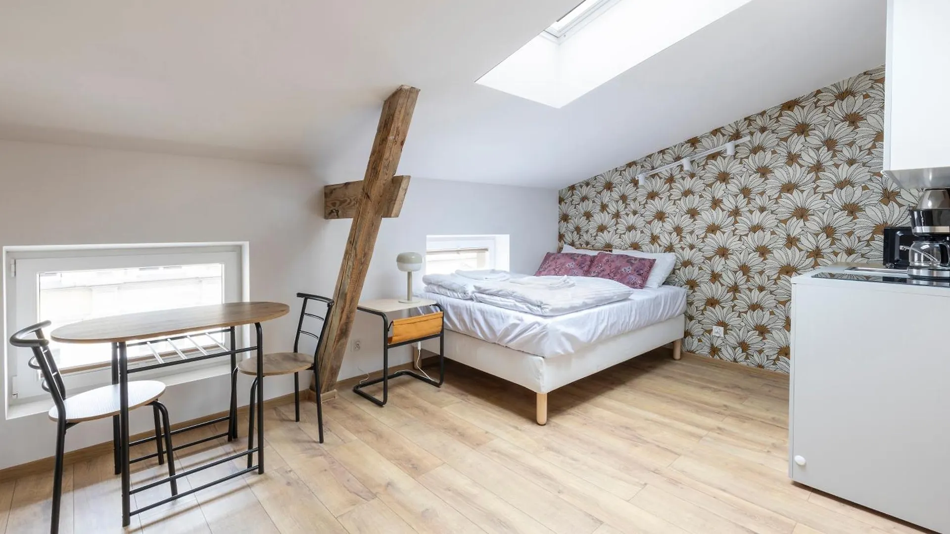 Apartamenty Sun & Snow Old Town Polwiejska Poznan Apartment